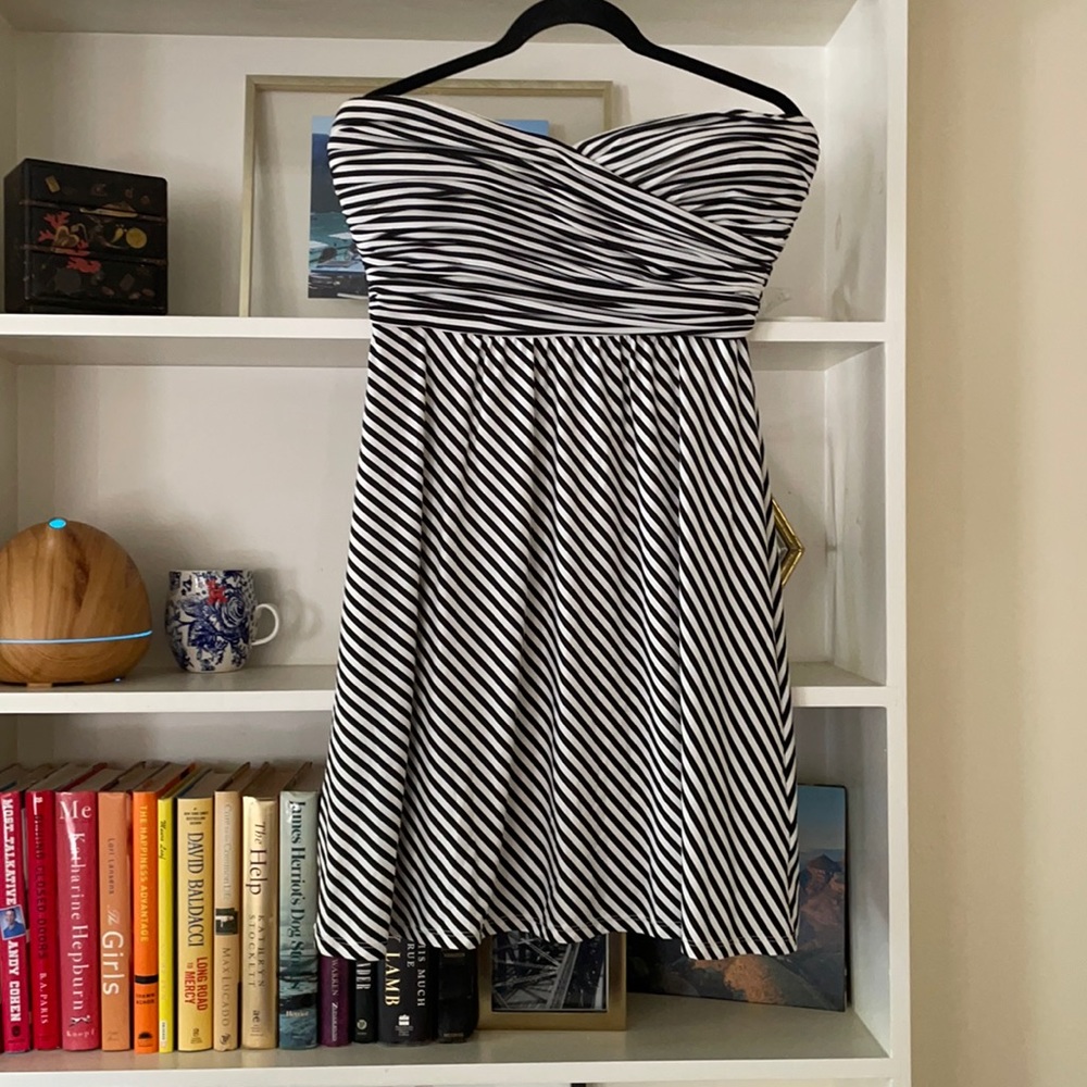 Striped BCBG strapless dress